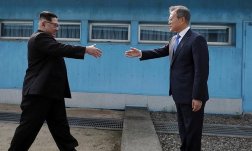 Coreas acuerdan desnuclearizaci&oacute;n y paz permanente